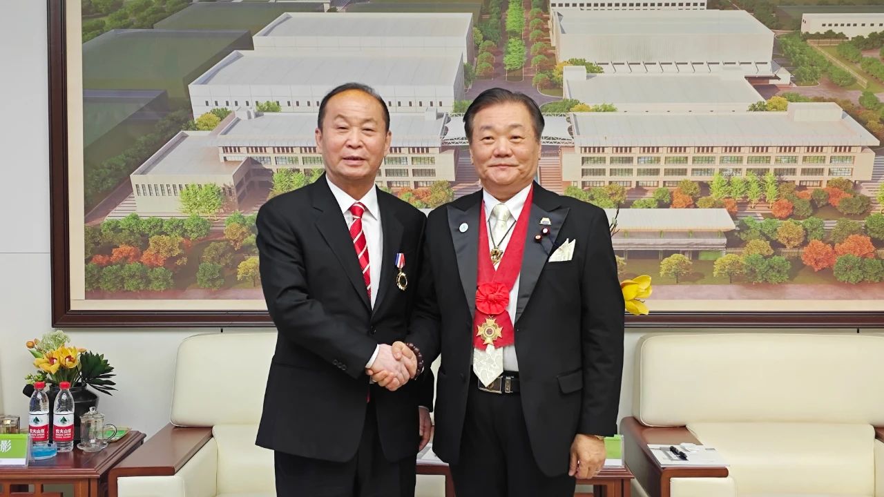 國際同心會(huì)主席蘇炳郎一行蒞臨利君考察